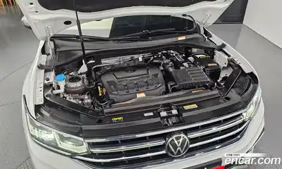Volkswagen Tiguan 2022 2.0 гидро в Москве № 1549025, миниатюра 6