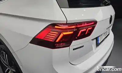 Volkswagen Tiguan 2022 2.0 гидро в Москве № 1549025, миниатюра 9