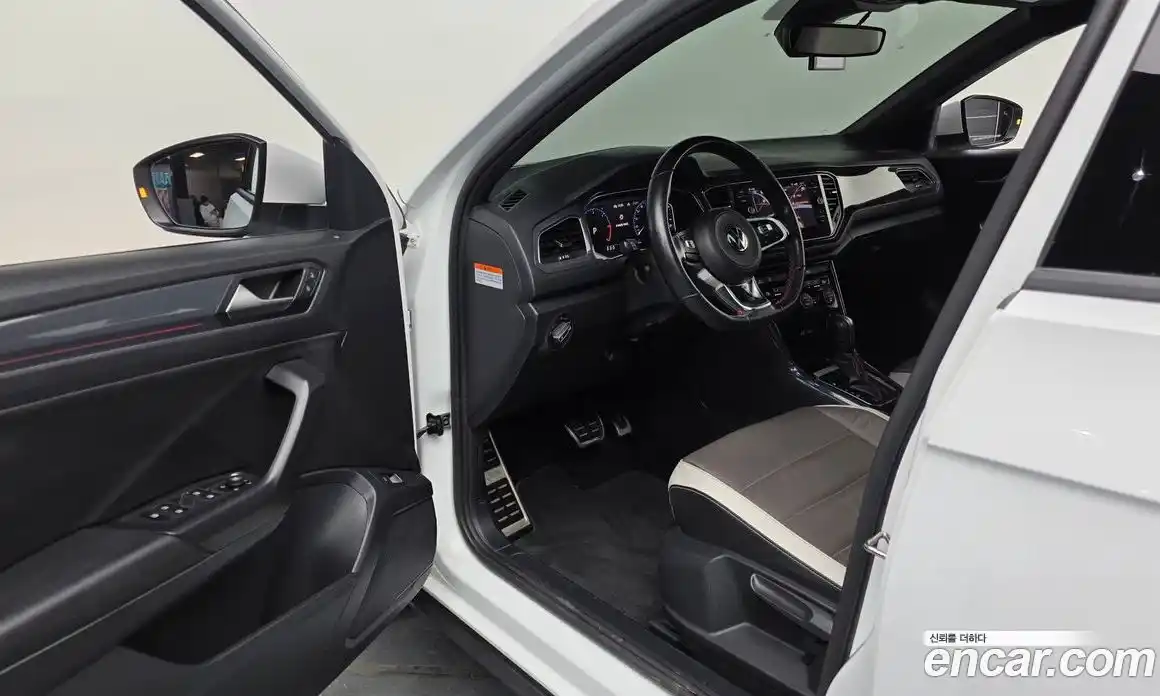 Volkswagen T-Roc 2021 2.0 гидро в Москве № 1549131, фото 13
