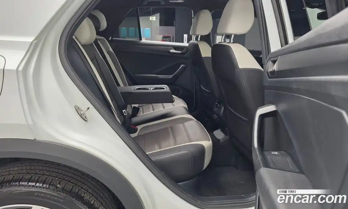 Volkswagen T-Roc 2021 2.0 гидро в Москве № 1549131, фото 18