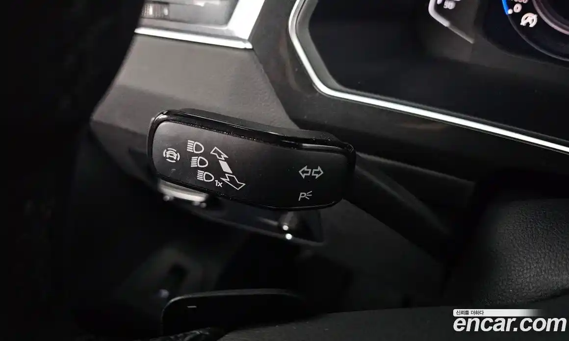 Volkswagen Tiguan 2021 2.0 гидро в Москве № 1549138, фото 37