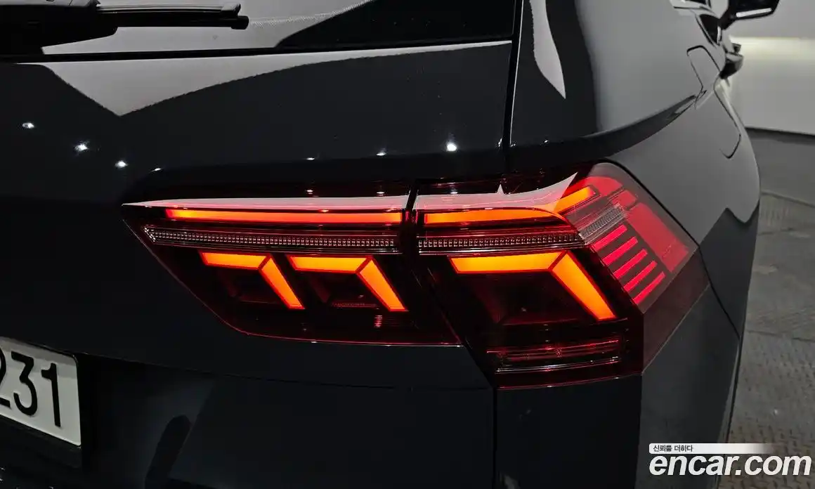 Volkswagen Tiguan 2021 2.0 гидро в Москве № 1549138, фото 9