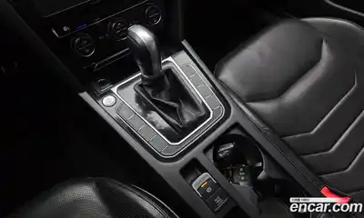 Volkswagen Arteon 2018 2.0 гидро в Москве № 1549175, миниатюра 12