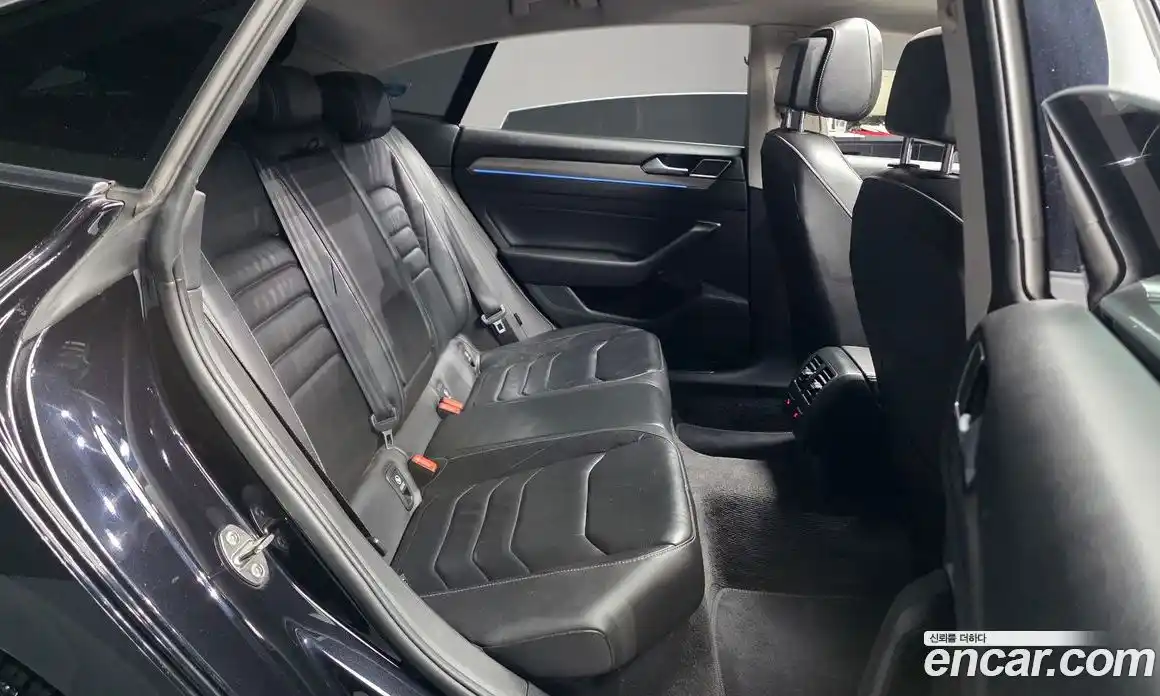 Volkswagen Arteon 2018 2.0 гидро в Москве № 1549175, фото 17
