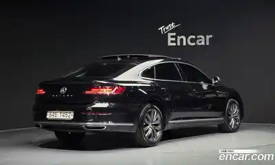 Volkswagen Arteon 2018 2.0 гидро в Москве № 1549175, миниатюра 2