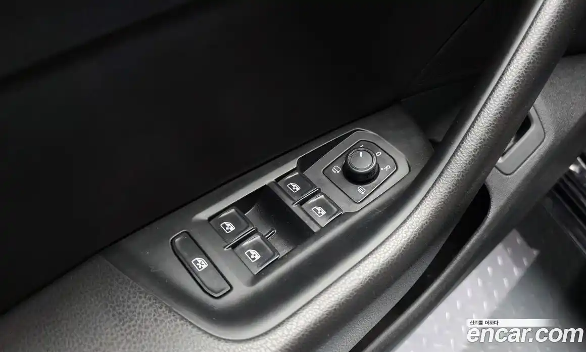 Volkswagen Arteon 2018 2.0 гидро в Москве № 1549175, фото 28