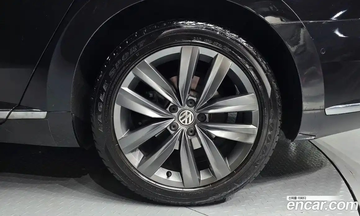 Volkswagen Arteon 2018 2.0 гидро в Москве № 1549175, фото 7