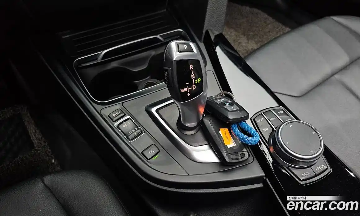 BMW 3-Series 2018 2.0 гидро в Москве № 1614151, фото 11