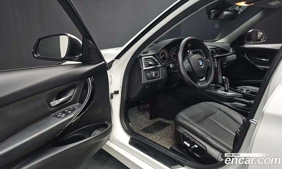 BMW 3-Series 2018 2.0 гидро в Москве № 1614151, фото 16