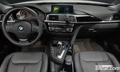 BMW 3-Series 2018 2.0 гидро в Москве № 1614151, миниатюра 9