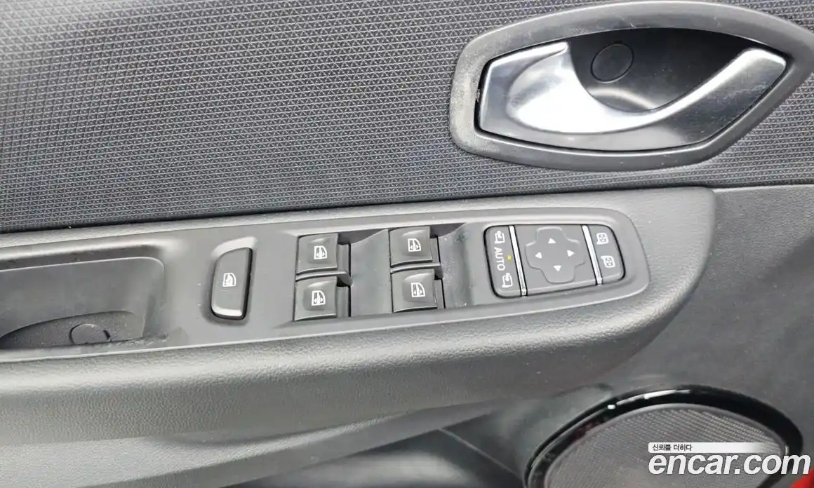 Renault Cilo 2019 1.5 гидро в Москве № 1615132, фото 29