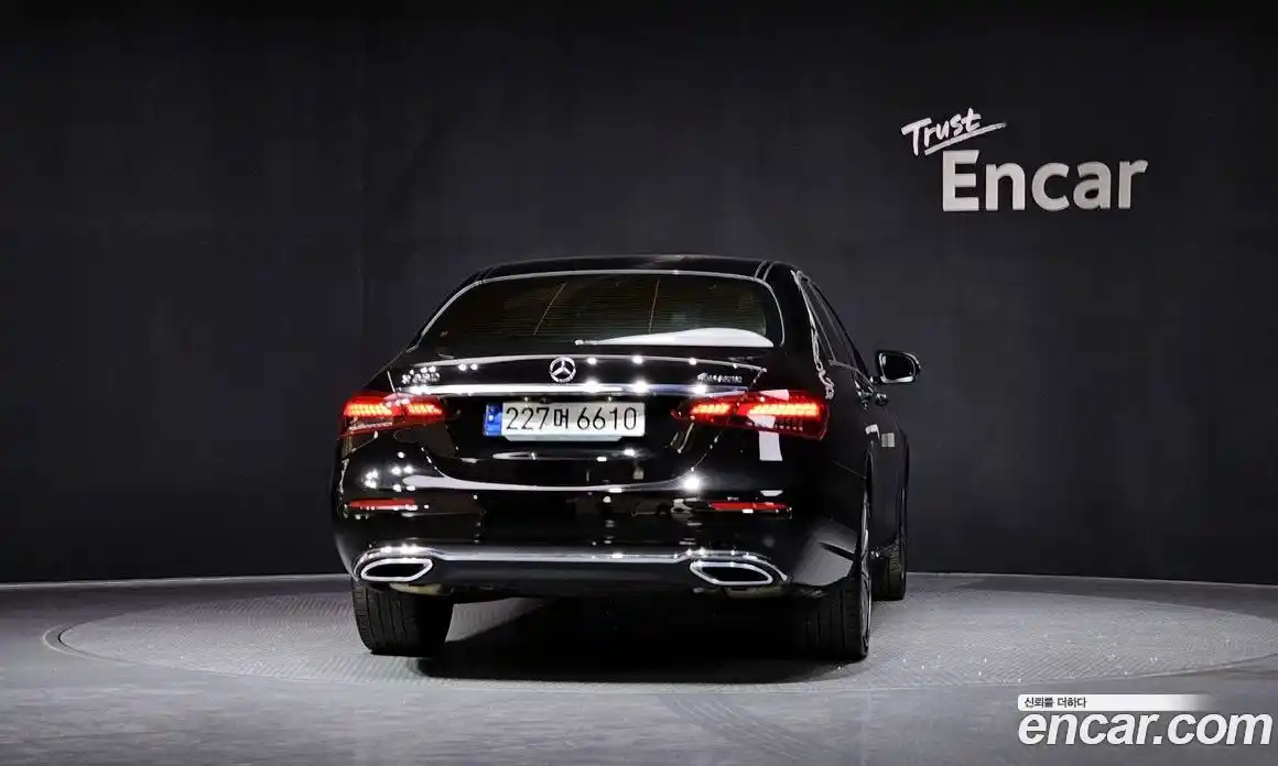 Mercedes-Benz E-Class 2023 2.0 гидро в Москве № 1617114, фото 4