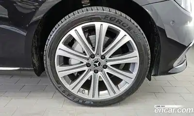 Mercedes-Benz E-Class 2023 2.0 гидро в Москве № 1617114, миниатюра 7