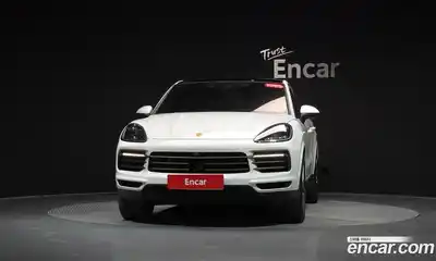 Porsche Cayenne 2022 3.0 гидро в Москве № 1618936, миниатюра 2