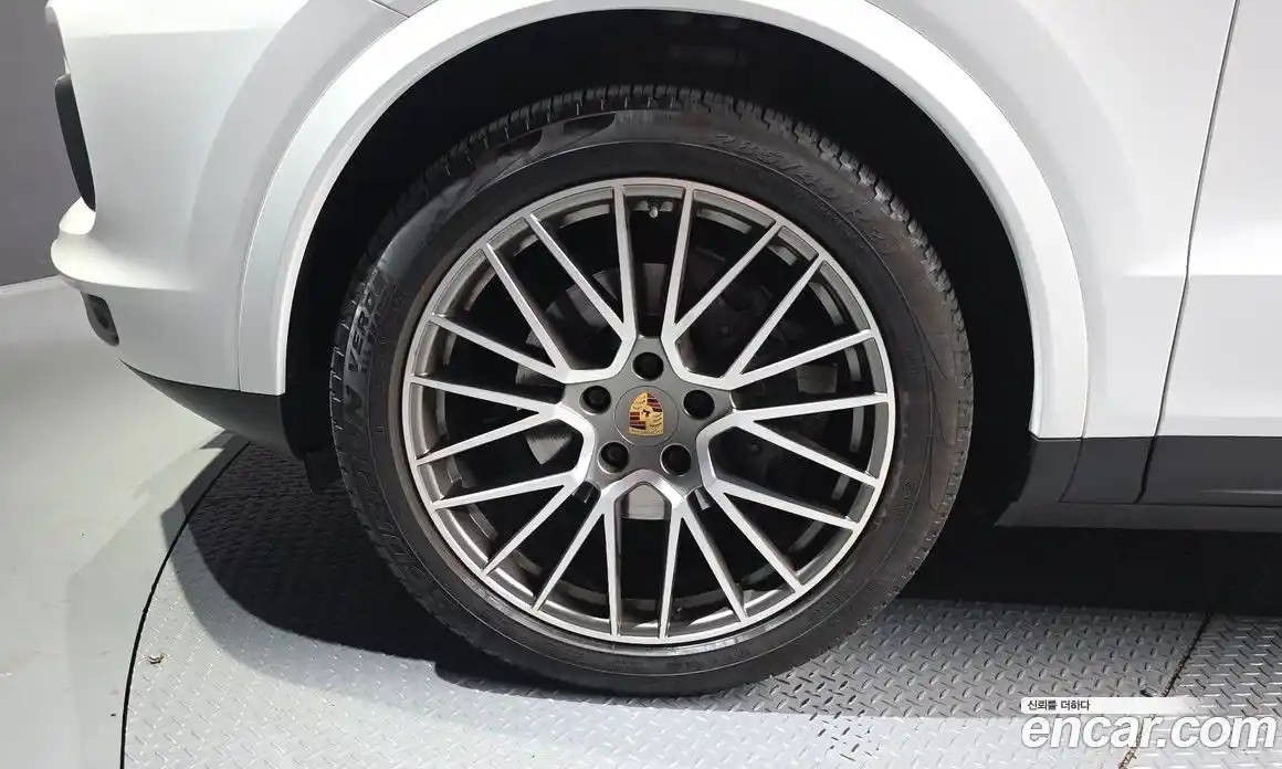 Porsche Cayenne 2022 3.0 гидро в Москве № 1618936, фото 4