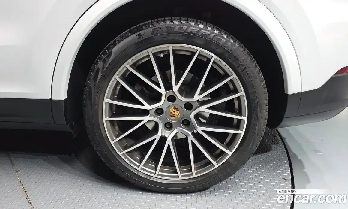 Porsche Cayenne 2022 3.0 гидро в Москве № 1618936, фото 6