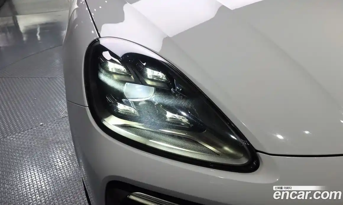 Porsche Cayenne 2022 3.0 гидро в Москве № 1618936, фото 7