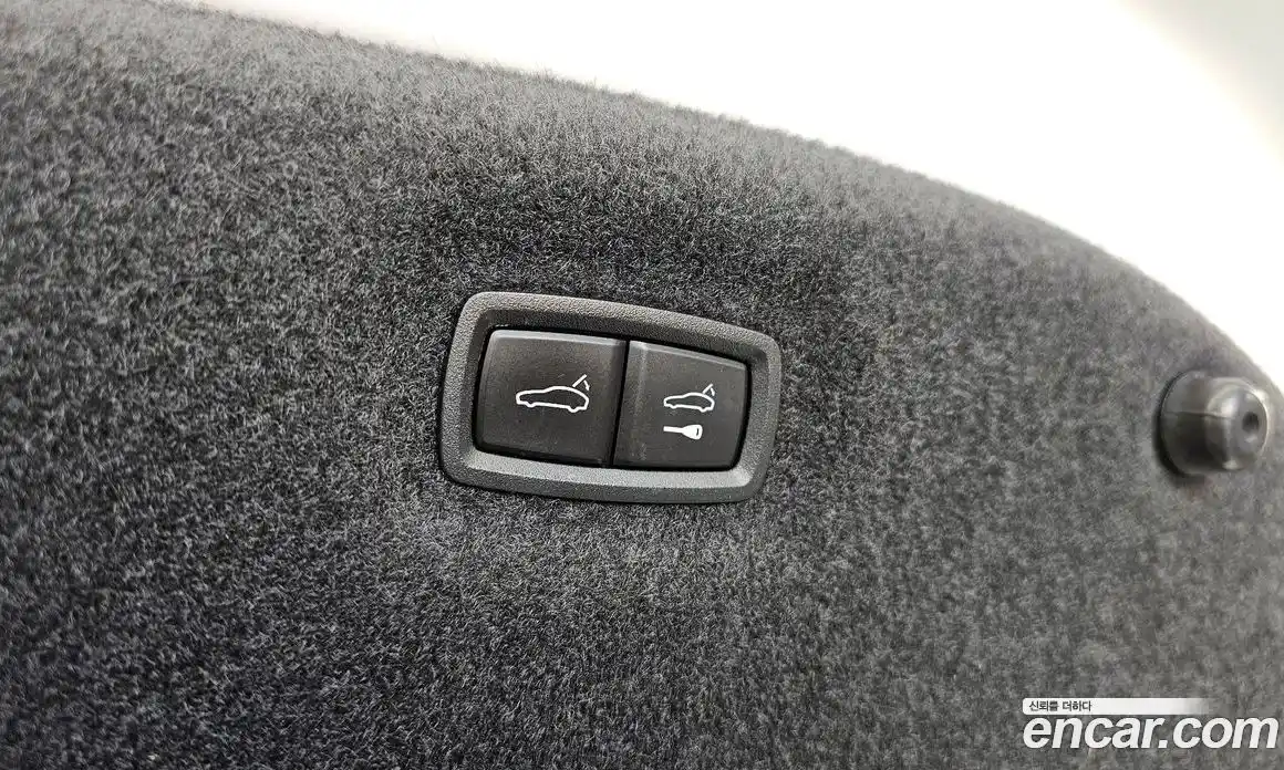Porsche Taycan 2022 0.1 гидро в Москве № 1618977, фото 33