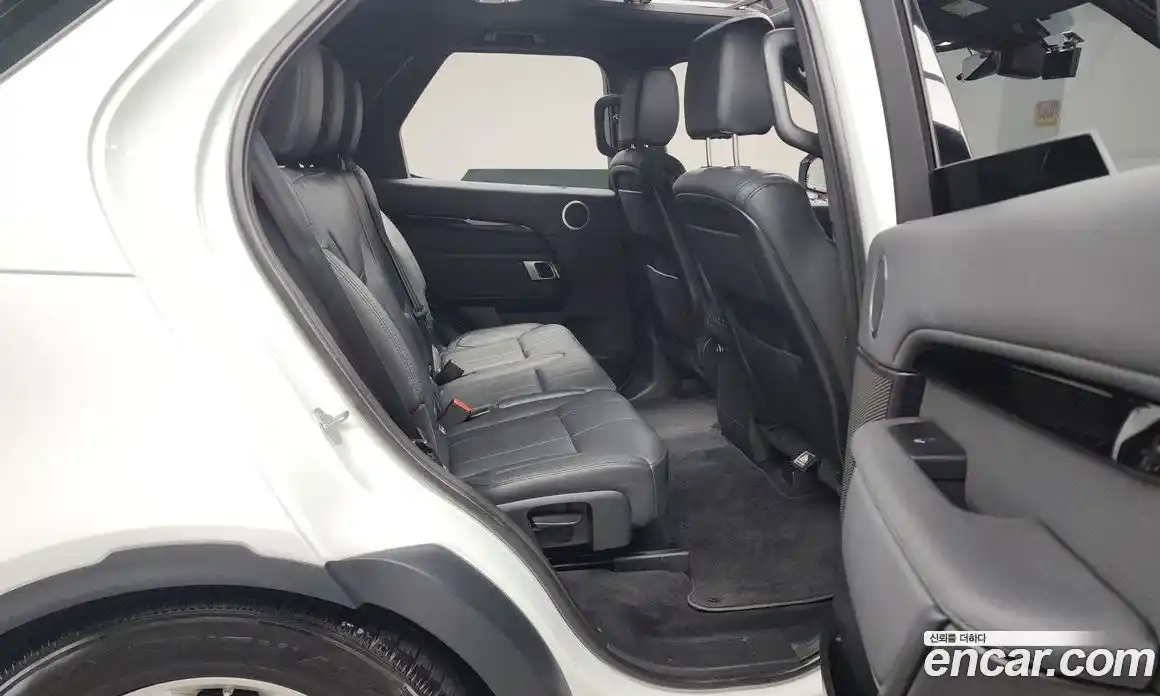 Land Rover Discovery 2019 2.0 гидро в Москве № 166506, фото 12