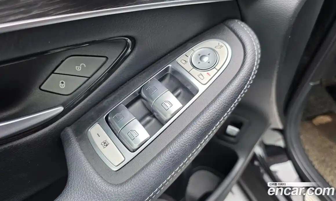 Mercedes-Benz GLC-Class 2021 2.0 гидро в Москве № 1690082, фото 28