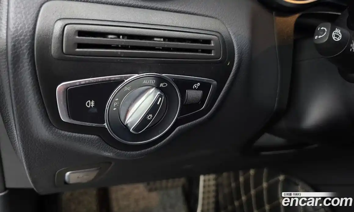 Mercedes-Benz GLC-Class 2021 2.0 гидро в Москве № 1690082, фото 32