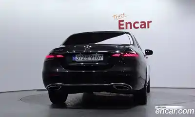 Mercedes-Benz E-Class 2021 2.0 гидро в Москве № 1690253, миниатюра 4