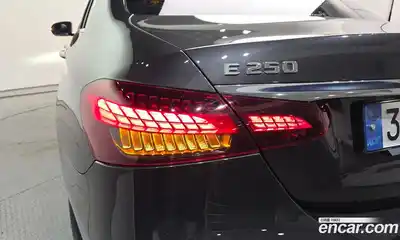 Mercedes-Benz E-Class 2021 2.0 гидро в Москве № 1690253, миниатюра 9