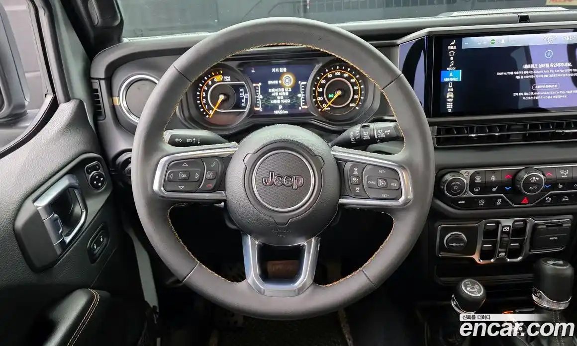 Jeep Wrangler 2024 2.0 гидро в Москве № 169364, фото 13