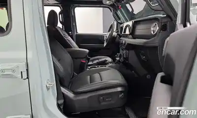 Jeep Wrangler 2024 2.0 гидро в Москве № 169364, миниатюра 10