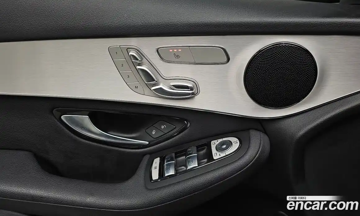 Mercedes-Benz GLC-Class 2019 2.0 гидро в Москве № 1762383, фото 32