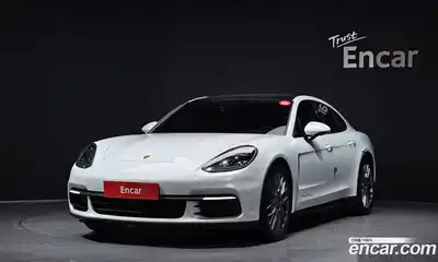 Porsche Panamera, 2020