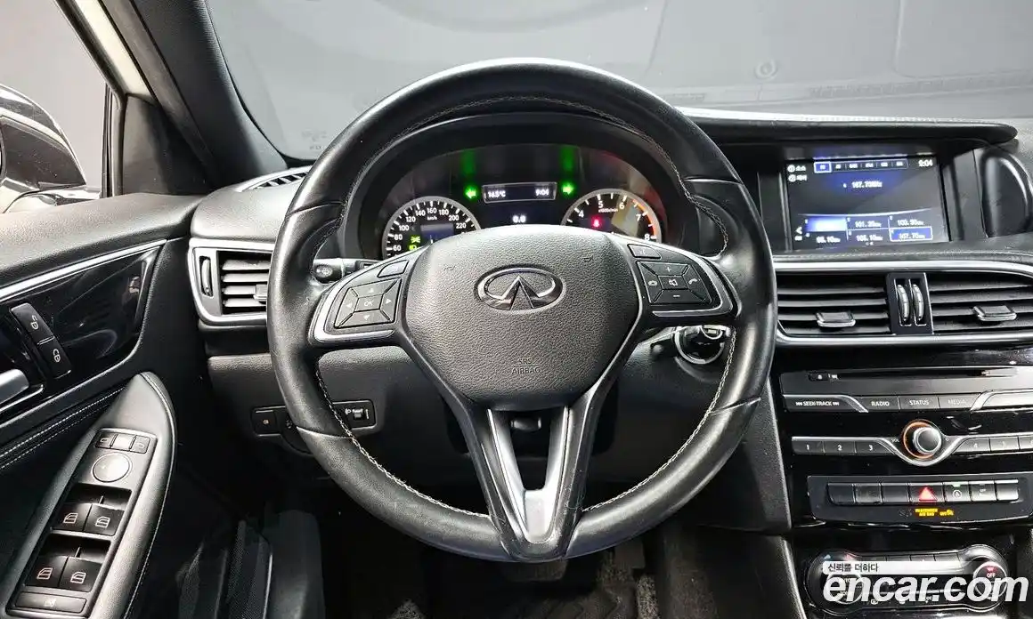 Infiniti Q30 2019 2.0 гидро в Москве № 1770815, фото 18