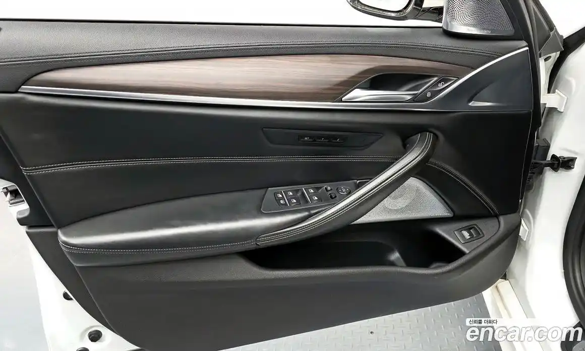 BMW 5-Series 2017 2.0 гидро в Москве № 1830745, фото 14