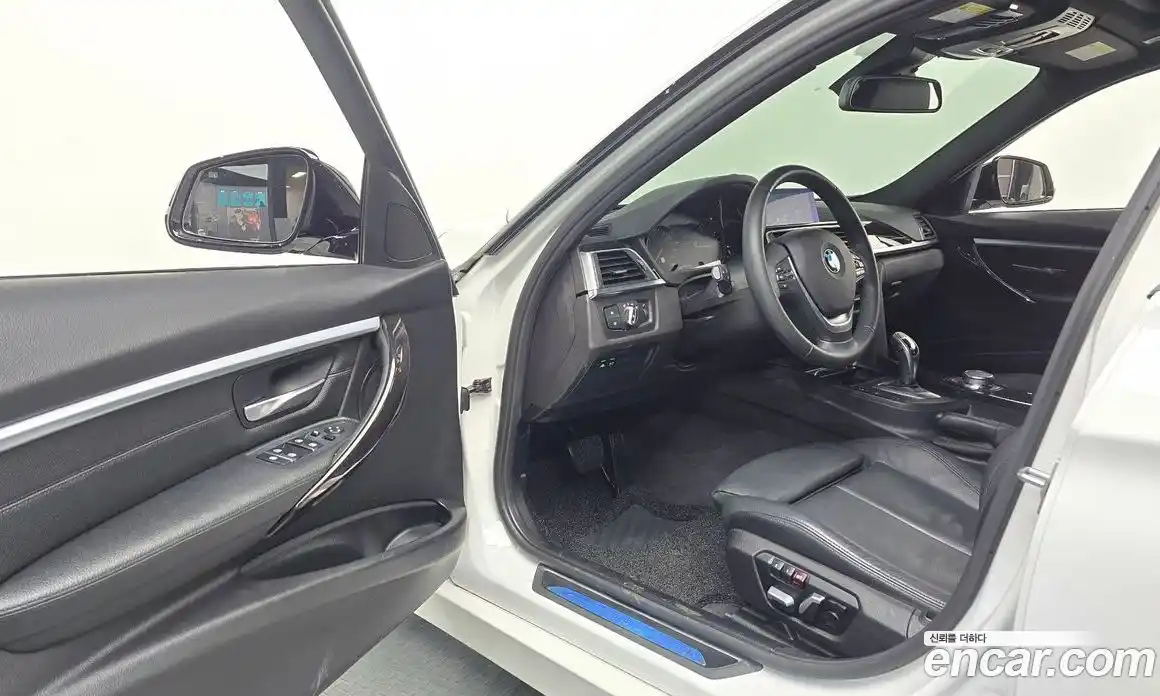 BMW 3-Series 2018 2.0 гидро в Москве № 1831844, фото 10