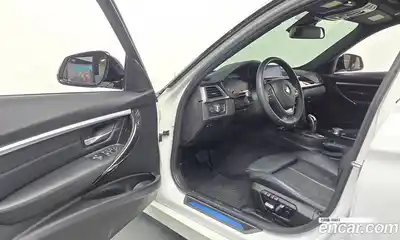 BMW 3-Series 2018 2.0 гидро в Москве № 1831844, миниатюра 10
