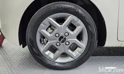 Kia Ray 2023 1.0 гидро в Москве № 1832078, миниатюра 5