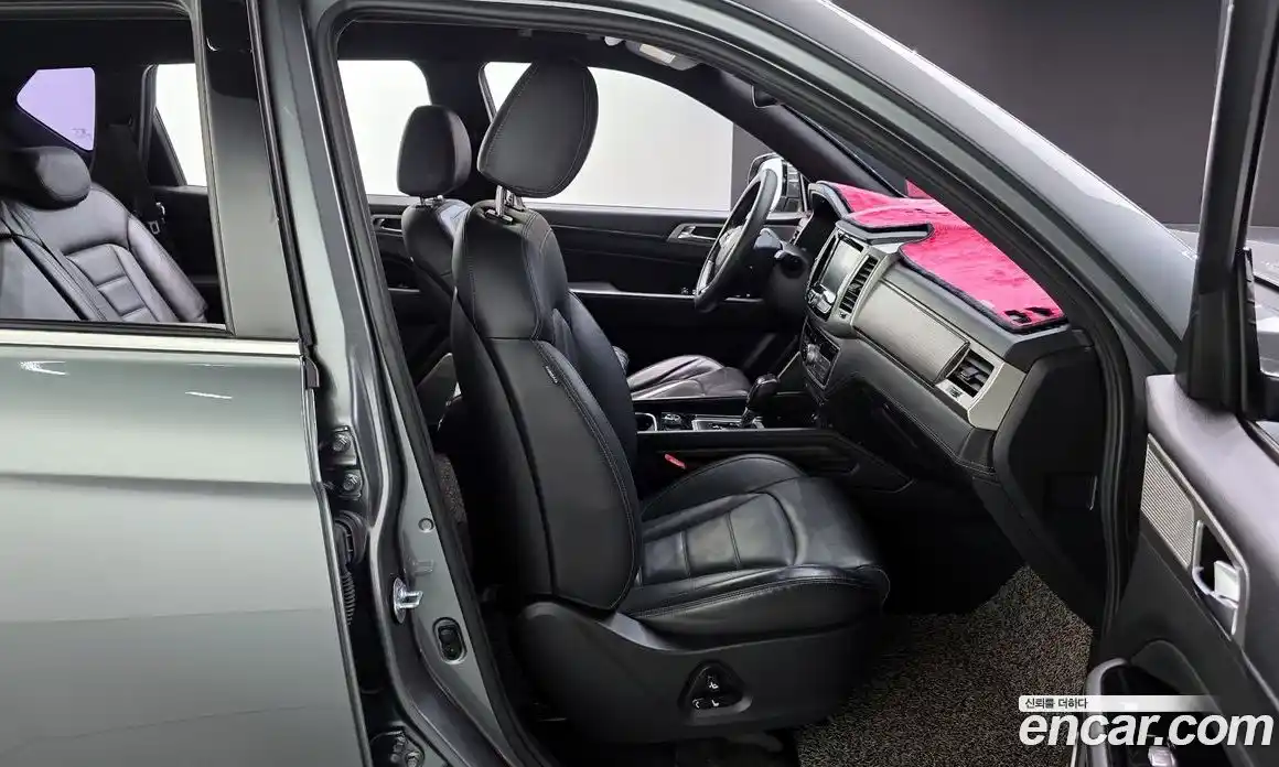 SsangYong Rexton 2017 2.2 гидро в Москве № 1832888, фото 18