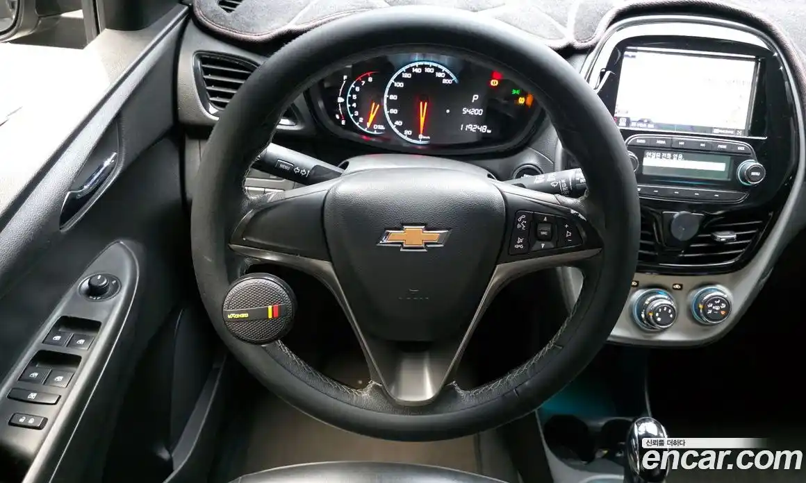 Chevrolet Spark 2015 1.0 гидро в Москве № 1834054, фото 19