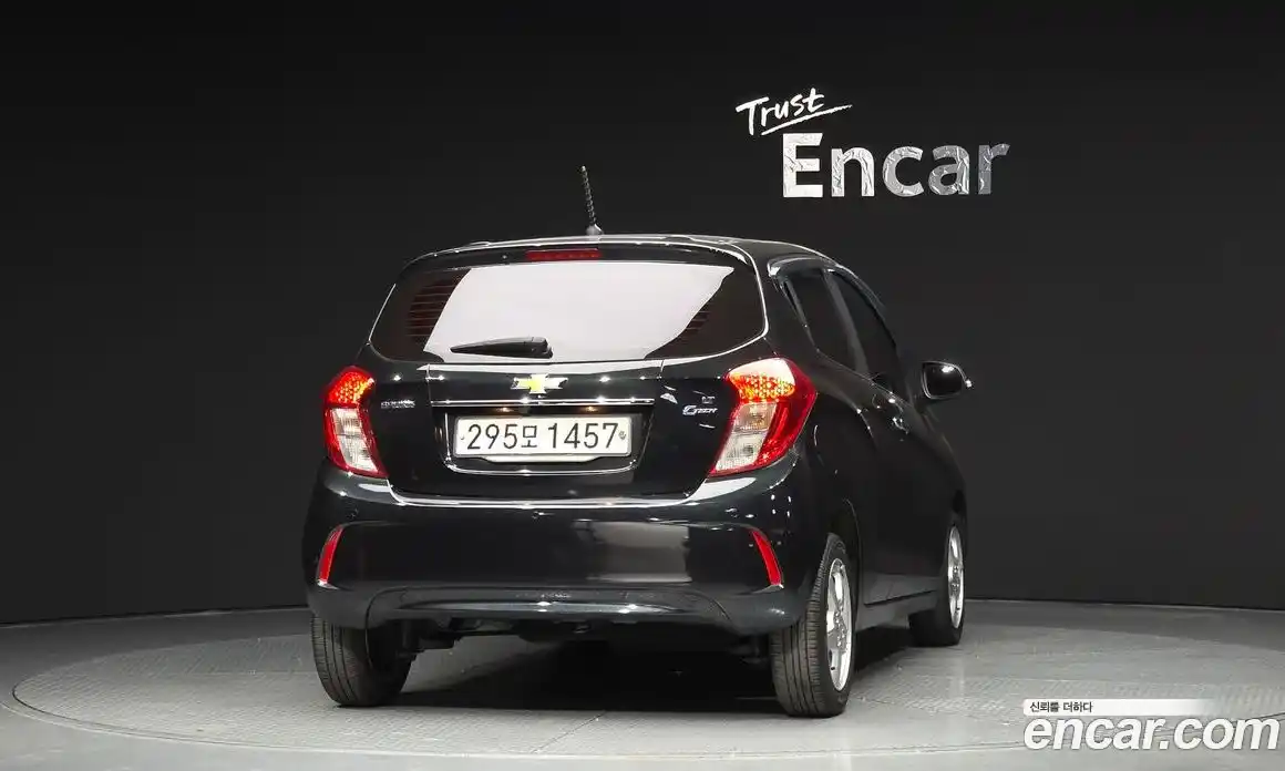 Chevrolet Spark 2015 1.0 гидро в Москве № 1834054, фото 4