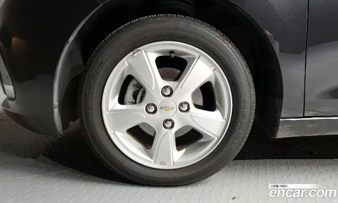 Chevrolet Spark 2015 1.0 гидро в Москве № 1834054, фото 5