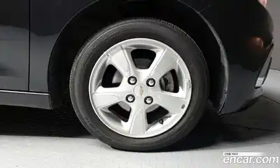 Chevrolet Spark 2015 1.0 гидро в Москве № 1834054, миниатюра 7