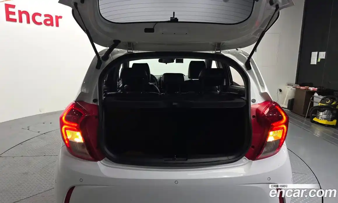 Chevrolet Spark 2018 1.0 гидро в Москве, фото 33