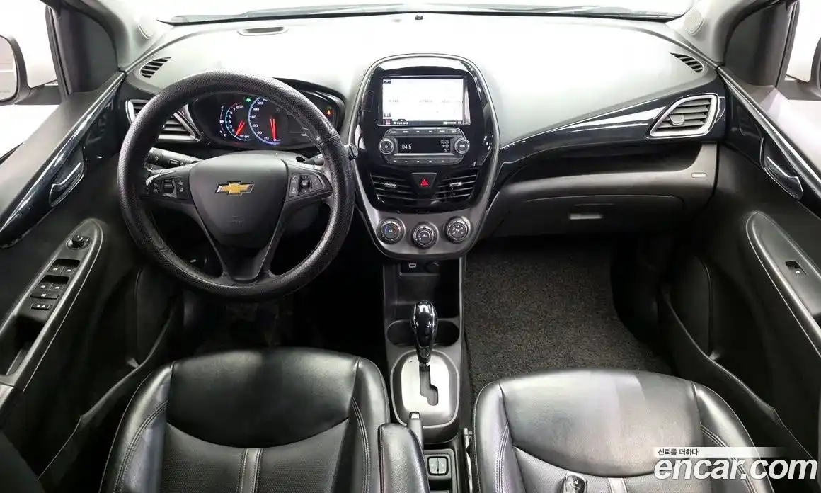 Chevrolet Spark 2018 1.0 гидро в Москве, фото 10