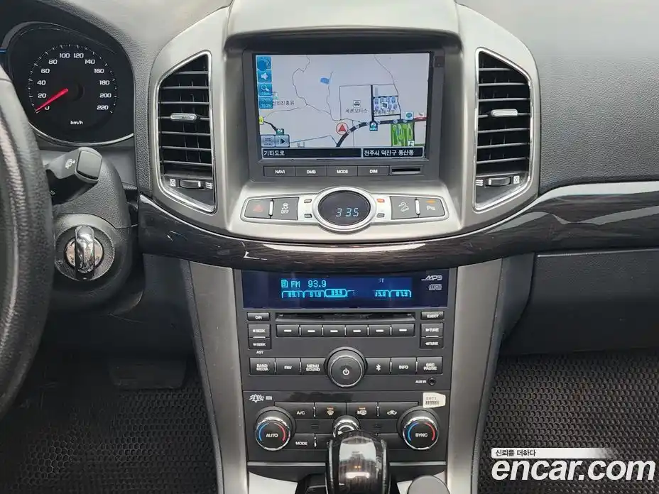 Chevrolet Captiva 2015 2.2 гидро в Москве № 1834359, фото 9