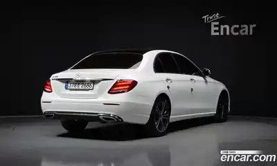 Mercedes-Benz E-Class 2020 2.0 гидро в Москве № 1835967, миниатюра 2