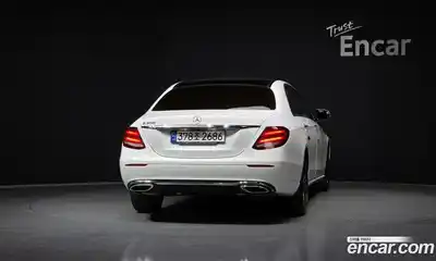 Mercedes-Benz E-Class 2020 2.0 гидро в Москве № 1835967, миниатюра 4
