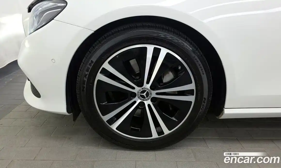 Mercedes-Benz E-Class 2020 2.0 гидро в Москве № 1835967, фото 5