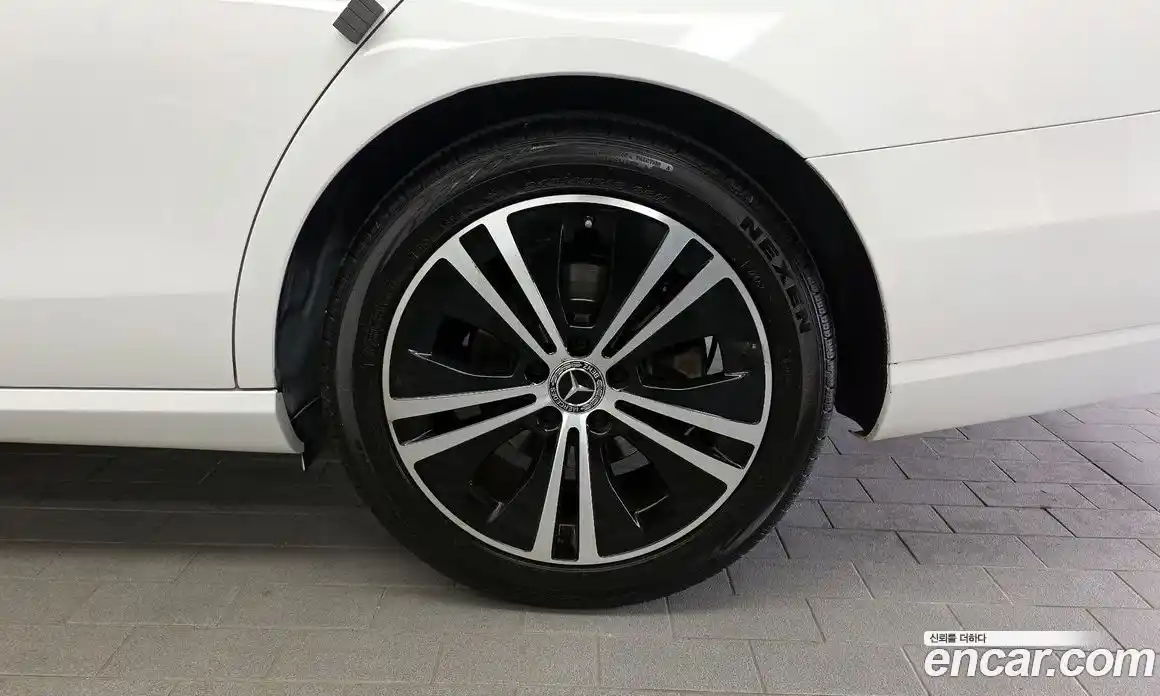 Mercedes-Benz E-Class 2020 2.0 гидро в Москве № 1835967, фото 7
