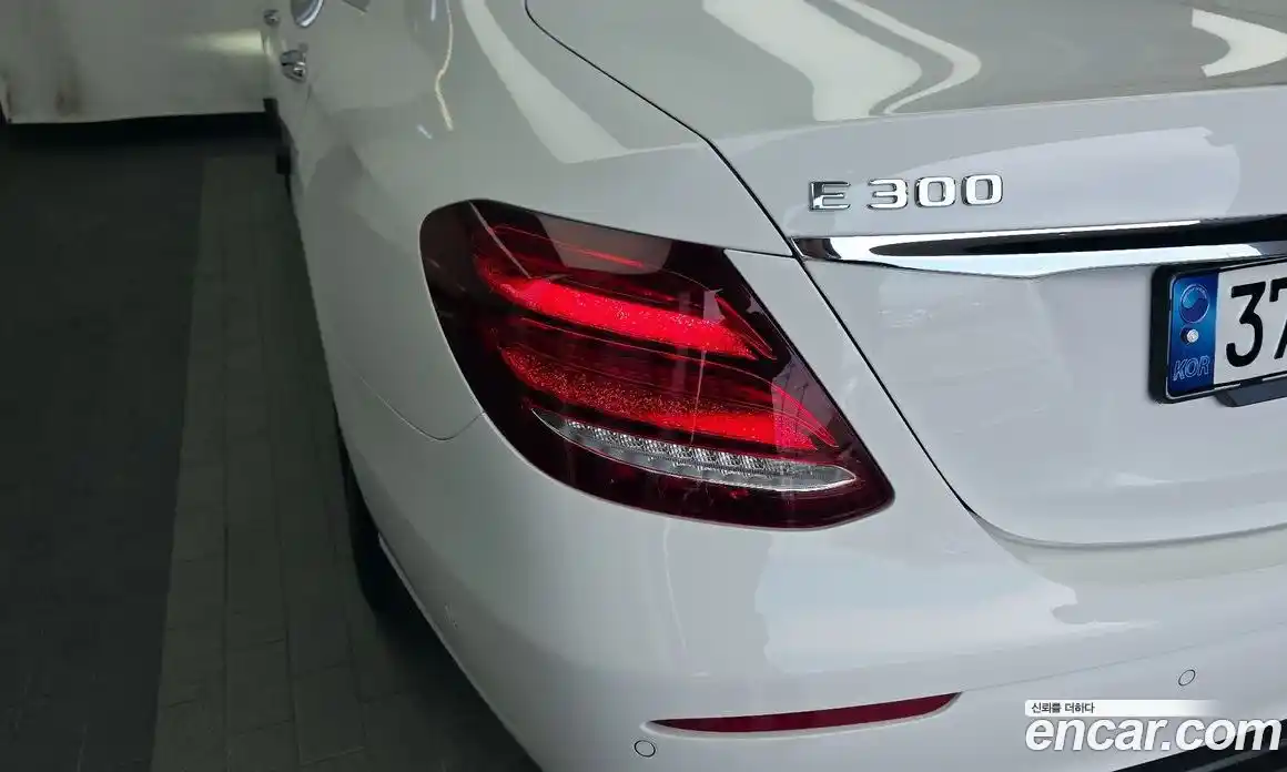 Mercedes-Benz E-Class 2020 2.0 гидро в Москве № 1835967, фото 9