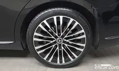 Mercedes-Benz S-Class 2024 3.0 гидро в Москве № 1835970, миниатюра 7